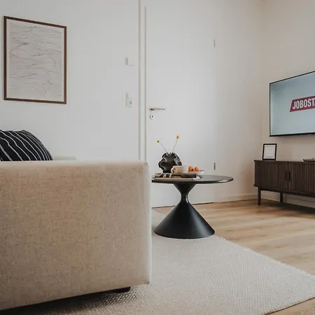 Jobostays - Luma2 Modernes Neubau-apartment In Mit Terrasse Und Kostenlosem Parkplatz *