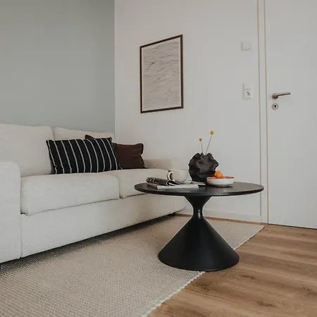 Apartmán Jobostays - Luma2 Modernes Neubau-apartment In Mit Terrasse Und Kostenlosem Parkplatz Bad Zwischenahn