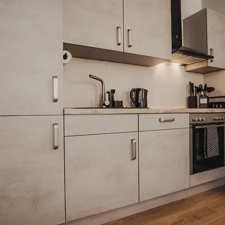 Jobostays - Luma2 Modernes Neubau-apartment In Mit Terrasse Und Kostenlosem Parkplatz * Bad Zwischenahn